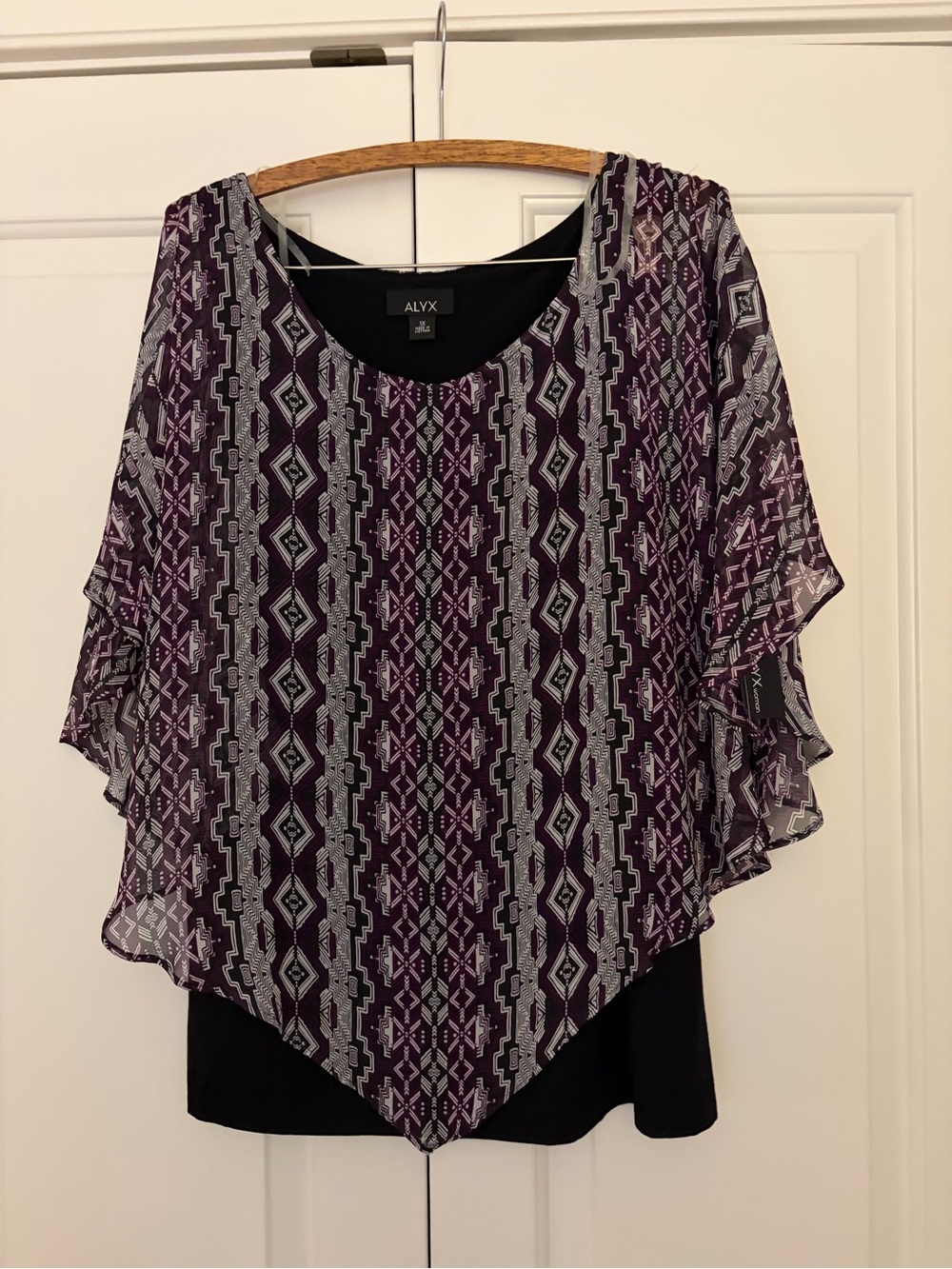 Alyx Geometric Overlay Top NWT size 1X
